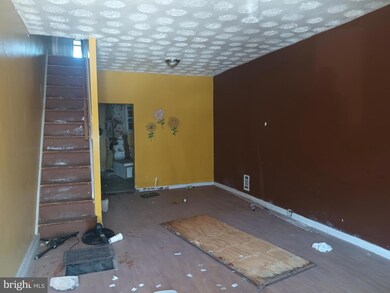 422 Furrow St, Baltimore, MD 21223 - photo 5