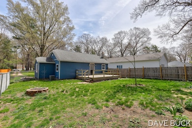 6-web-or-mls-15242-152nd-ave