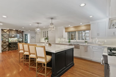 99 Old Academy Rd, Fairfield, CT 06824 - photo 3