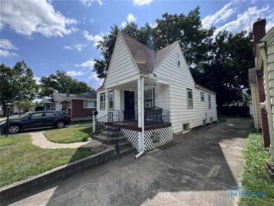 1749 Talbot St, Toledo, OH 43613 - photo 2