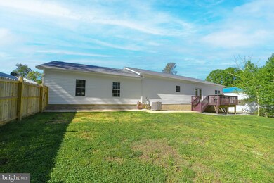 21966 Point Lookout Rd, Leonardtown, MD 20650 - photo 7