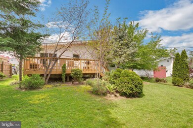 613 Warren Blvd, Broomall, PA 19008 - photo 4