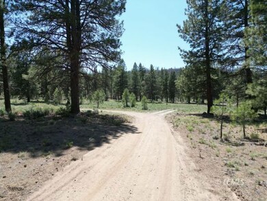 0 Sprague River unit 3007651, Chiloquin, OR 97624 - photo 2