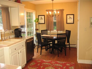 RENOVATED KITCHEN WITH SOLID SURFACE CTR TOPS - PR