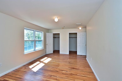 649 4th St, Newark, NJ 07107 - photo 5