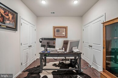 1018 Ribbon Limestone Terrace SE, Leesburg, VA 20175 - photo 7