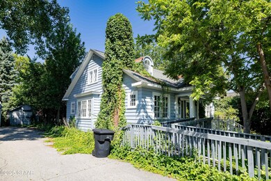 110 8th Ave S, Grand Forks, ND 58201 - photo 3