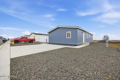 2681 E Edison Ave unit 28, Sunnyside, WA 98944 - photo 3