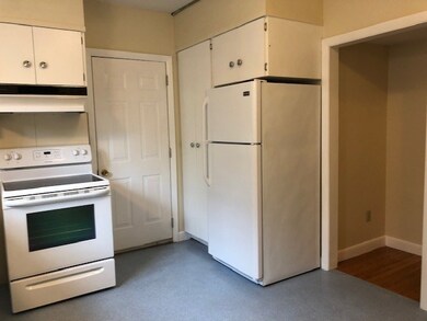 93 Forest St unit 1, Providence, RI 02906 - photo 6