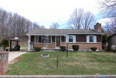 2475 Berkley Rd, Reading, PA 19605 - photo 2