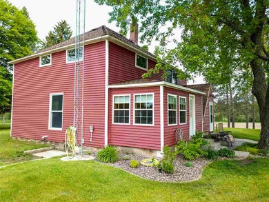 N7931 8th Ave, New Lisbon, WI 53950 - photo 3