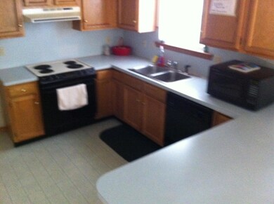 2318 Mountain Laurel Dr, Effort, PA 18330 - photo 6