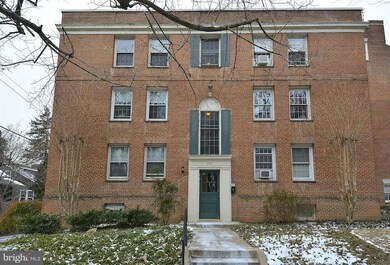 3310 27th St NW unit 11, Washington, DC 20008 - photo 2