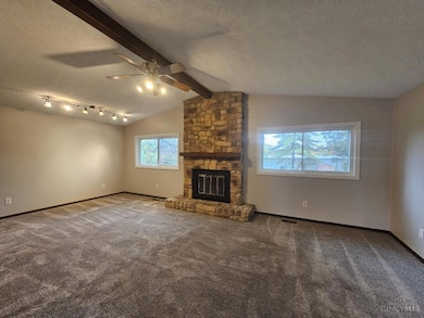 3474 Oakmeadow Ln, Cincinnati, OH 45239 - photo 4