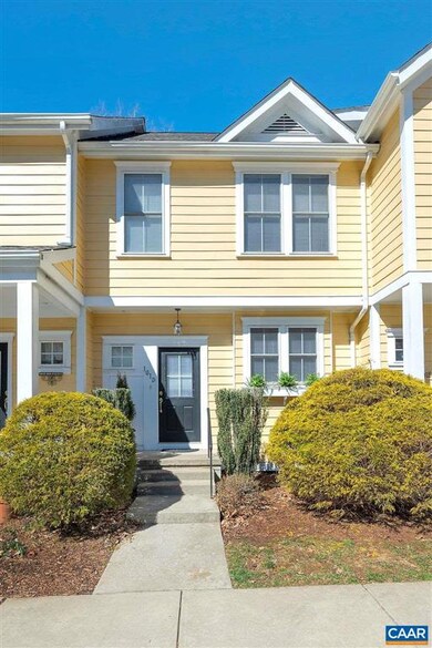 101 Melbourne Park Cir unit D, Charlottesville, VA 22901 - photo 3