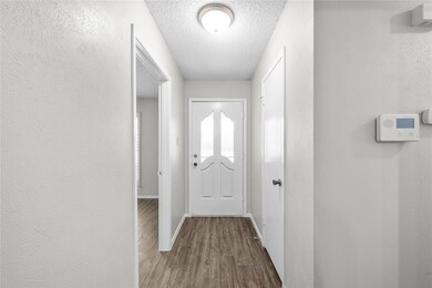 901 Shell Ct, Bedford, TX 76022 - photo 4