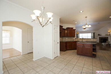 Lovely center island floor plan