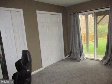 33 Shawn Ln, Bear, DE 19701 - photo 3