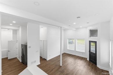 2503 W Forest Unit 2 Ave, Detroit, MI 48208 - photo 5