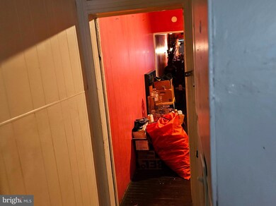 1817 Walbrook Ave, Baltimore, MD 21217 - photo 5