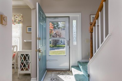 12 Braddish Ct Portland ME-large-005-015