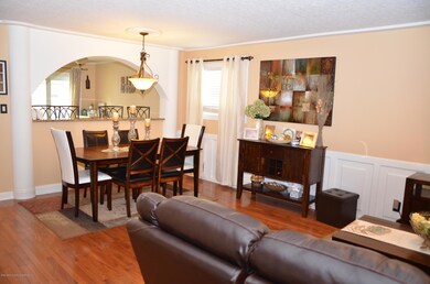 461 Leverett Ave, Staten Island, NY 10308 - photo 5