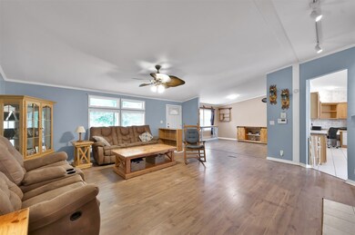 17705 Todd St, Conroe, TX 77302 - photo 7