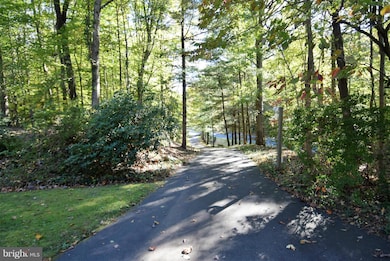 2117 Hallmark Dr, Gambrills, MD 21054 - photo 4