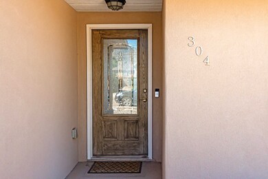304 Coronado Dr, Alamogordo, NM 88310 - photo 3