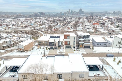 100 W 14th St unit B, Newport, KY 41071 - photo 2