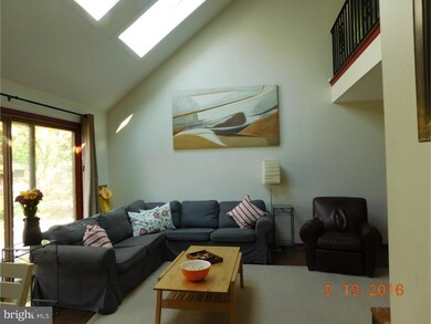 2719 Point Breeze Dr, Wilmington, DE 19810 - photo 2