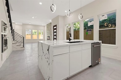 5117 Schuler St unit B, Houston, TX 77007 - photo 3