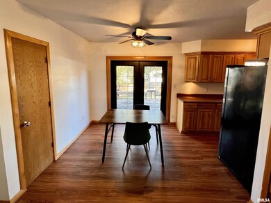 62 Parklane Cir, Bettendorf, IA 52722 - photo 5