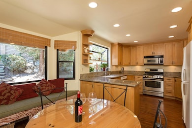 2661 Nutmeg Cir Simi Valley CA-large-009