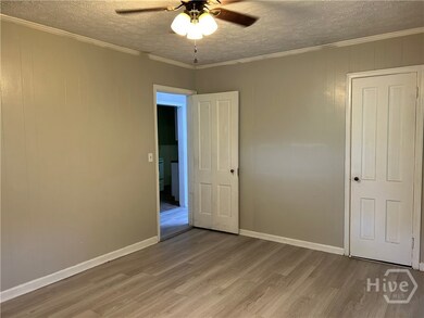 1824 E 39th St, Savannah, GA 31404 - photo 4