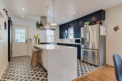 419 Arlington St, Houston, TX 77007 - photo 5