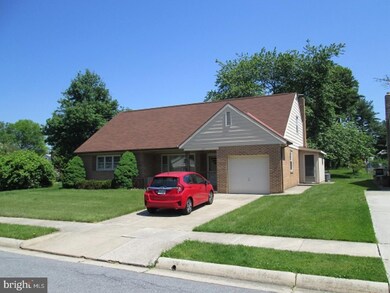 105 Thomas Place, Reading, PA 19608 - photo 2