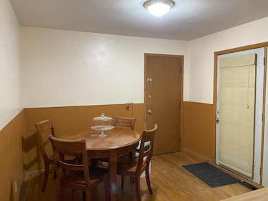 EAT IN - DINING