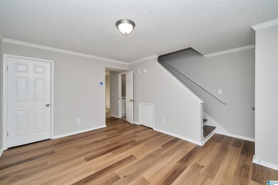 1901 Springlake Ct, Birmingham, AL 35215 - photo 7