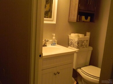 1946 SW 29th St, Redmond, OR 97756 - photo 6