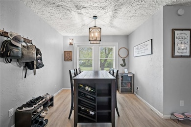 718 W 8th St N, Newton, IA 50208 - photo 6