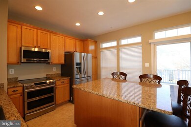 12212 Cypress Spring Rd, Clarksburg, MD 20871 - photo 3
