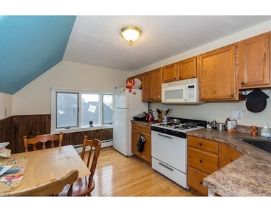 27 County Rd unit 1, Chelsea, MA 02150 - photo 3