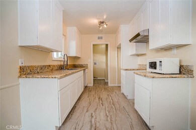 1023 W 137th St, Compton, CA 90222 - photo 7