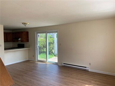 66 Continental Dr unit B, Middletown, RI 02842 - photo 3