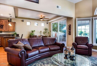 12-Windrift Way