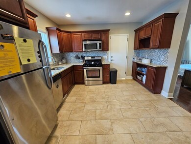 213 Eastern Way unit 1, Rutherford, NJ 07070 - photo 3