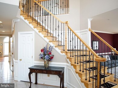 21511 Waters Discovery Terrace, Germantown, MD 20876 - photo 2