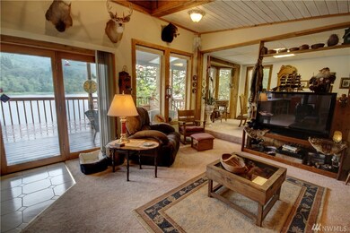 20875 Lake Sixteen Rd, Mount Vernon, WA 98274 - photo 5