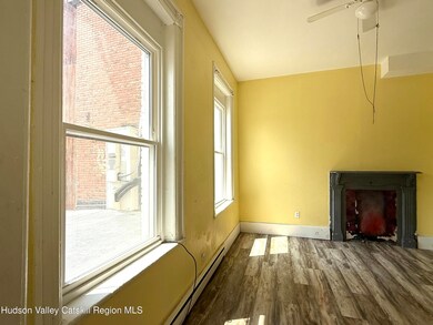 110 Partition St unit 3, Saugerties, NY 12477 - photo 4